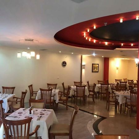 Bolero Hotel Ferizaj Ngoại thất bức ảnh