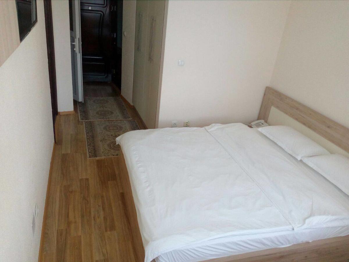 Bolero Hotel Ferizaj Ngoại thất bức ảnh