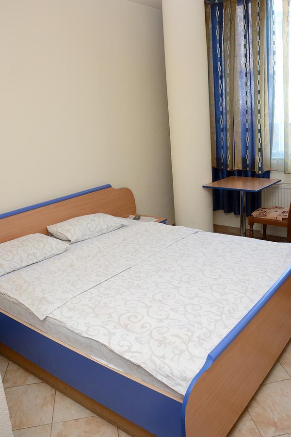 Bolero Hotel Ferizaj Ngoại thất bức ảnh