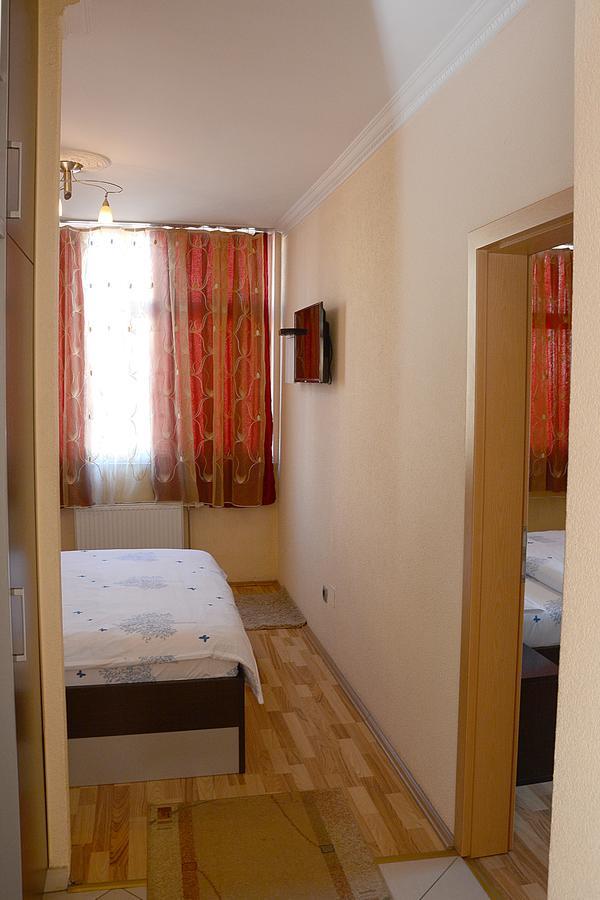 Bolero Hotel Ferizaj Ngoại thất bức ảnh
