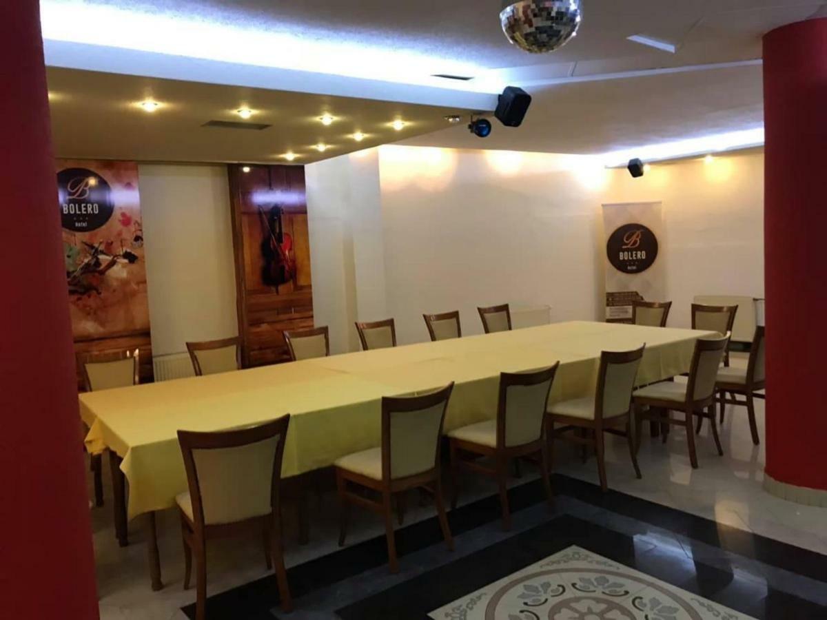 Bolero Hotel Ferizaj Ngoại thất bức ảnh